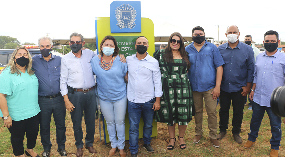 Vereadores Participam de Solenidade de entrega de Obras do Governo do Estado em Porto Murtinho.